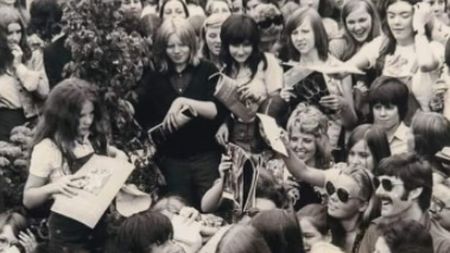 Povestea unei fotografii celebre cu Ilie Năstase la Wimbledon! „Nu puteam să-i mulțumesc pe toți" + Cum arată noua sticlă de vin cu numele fostului sportiv | SPECIAL