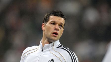 OFICIAL** Michael Ballack s-a retras din naționala Germaniei