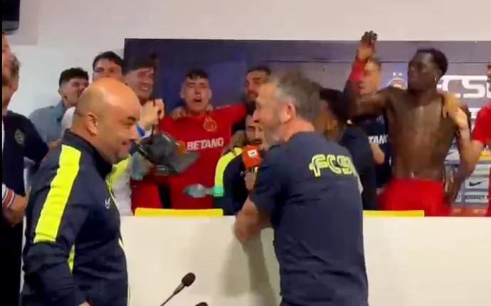 Să cânte manelele! Nebunia din vestiar și sala de conferințe, după ce FCSB a devenit campioana României: fotbaliștii lui Gigi Becali au petrecut ca Inter Milano. VIDEO