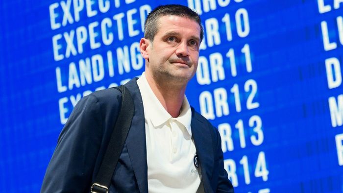 Cristi Chivu intră la negocieri. Oferta e de 4.000.000 de euro pe an