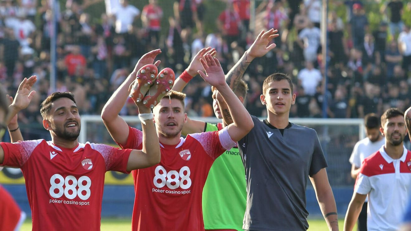 Ovidiu Burcă taie în carne vie! Dinamo l-a dat afară pe unul dintre cei mai vechi fotbaliști din lot