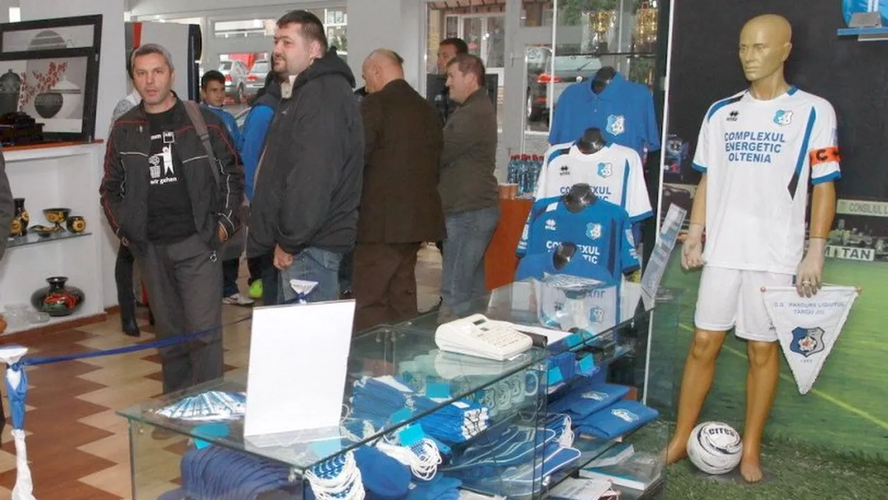 La 10 ani de la promovarea în Liga 1, Pandurii Târgu Jiu a inaugurat primul magazin oficial al clubului