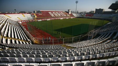 Rapid explică în stil ironic de ce nu e mai zgârcită ca Steaua:** "Nu e totuna să împrumuți o oaie sau să iei o turmă"