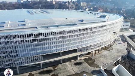 E aproape gata „bijuteria” de peste 70.000.000 de euro din orașul preferat al lui Ion Țiriac. Au apărut imagini noi cu Sala Polivalentă din Brașov