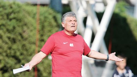 Ando cere întăriri: "Am nevoie de fundași"