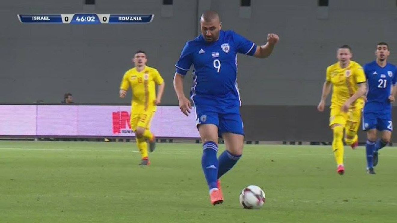 Panduru s-a dat în spectacol când a fost întrebat de Levy: "Ce să comentez? A făcut gaură în pământ"