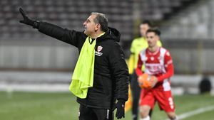 Jerry Gane îl atacă din nou pe Pablo Cortacero, după interviul din ProSport: „Se trezește dimineața și visează”. În ce relații se află cu Cosmin Contra