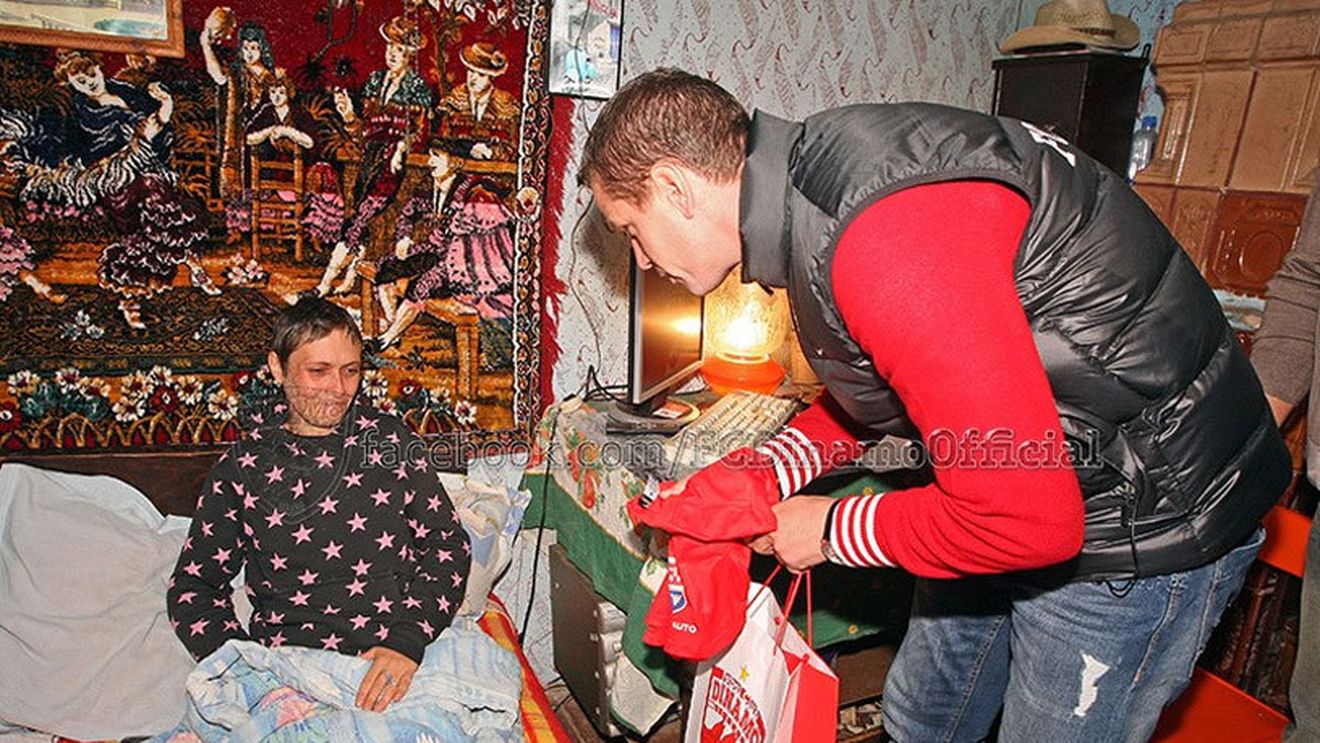 Încă o acțiune caritabilă a dinamoviștilor: Stoican, Luchin și Rus, în vizită la o fană aflată în suferință