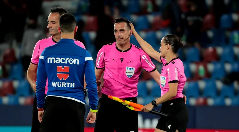 Arbitrul VAR spaniol Estrada Fernandez face acuzații extrem de grave la adresa fostului oficial Negreira și a Barcelonei!