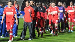 Unul dintre cei mai talentați fotbalişti de la Dinamo, cu şortul Stelei la antrenament: „M-am născut şi am copilărit în Tineretului, locul unde se întâlnea galeria stelistă”