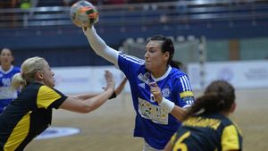 Cristina Neagu: "CSM este o echipă foarte bună, eram sigură că o să fie un meci strâns în finala Bucharest Trophy. Jocurile din Champions League nu se compară însă cu niște meciuri amicale"
