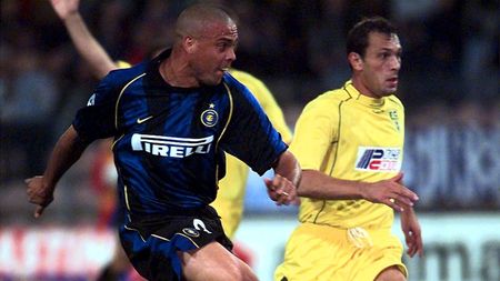 Cum a fost primit brazilianul Ronaldo la Brașov: „El i-a luat tricoul, după meci”