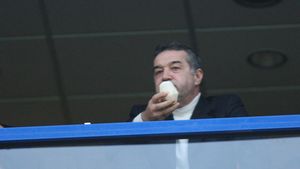 Neagu îi răspunde lui Gigi:** "Nu i-am dat explicații niciodată! Se crede la piață, pe câmp"