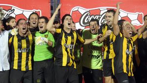 VIDEO** Penarol, campioană în Uruguay