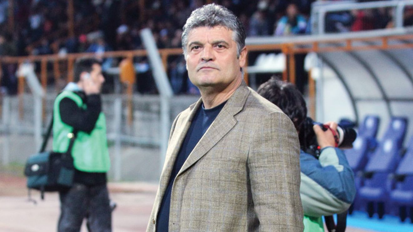 Andone:** "Vor să mă folosească, dar nu le merge!"