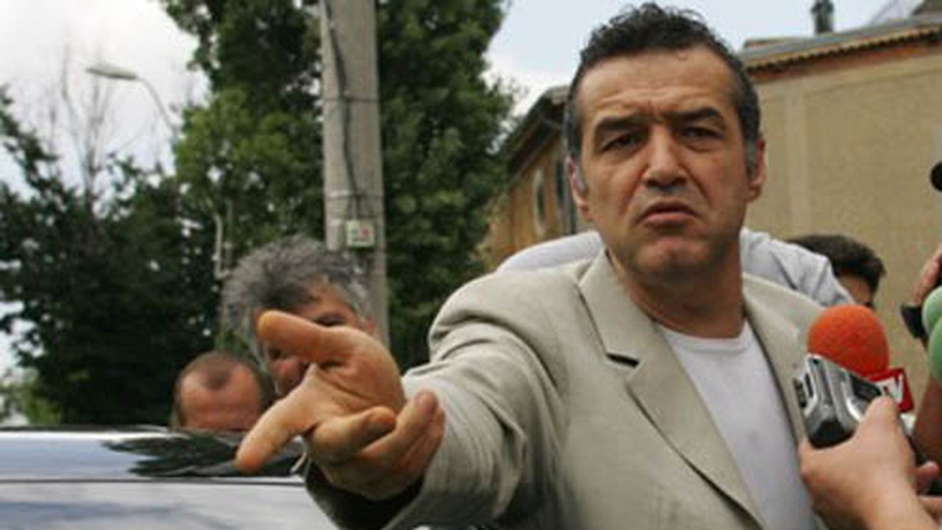 Becali: "Nu mai am avere!** S-a dus! Zero!"