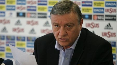 Nașu' Sandu are agenda încărcată: **"Până pe 8 iunie nu am timp să mă prezint la DNA!"