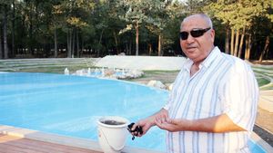 Copos a găsit țapul ispășitor pentru problema stadionului! Taher și Zotta au semnat contractul de închiriere