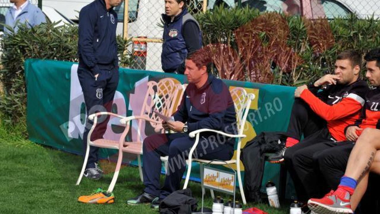 Cornel Râpă, apărat de Reghecampf: "Este un jucător pe care ne vom baza!"** Principalul motiv de îngrijorare al antrenorului Stelei