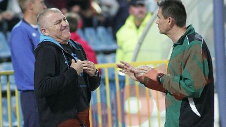 Balaj, acuzat de viciere!** Andone pune tunurile pe central: "Să se ia de mână cu Crăciunescu și să ne lase! Nu ne-a dat penalty intenționat"