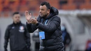 Toni Petrea, răspuns pentru suporterii lui FCSB, după mesajele dure afișate înainte de meciul cu CFR Cluj: „Nu există jucător care să nu își dorească asta!”