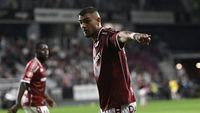 Denis Ciobotariu a cerut să fie pus pe lista de transferuri: prețul pe care îl cere Dan Șucu!
