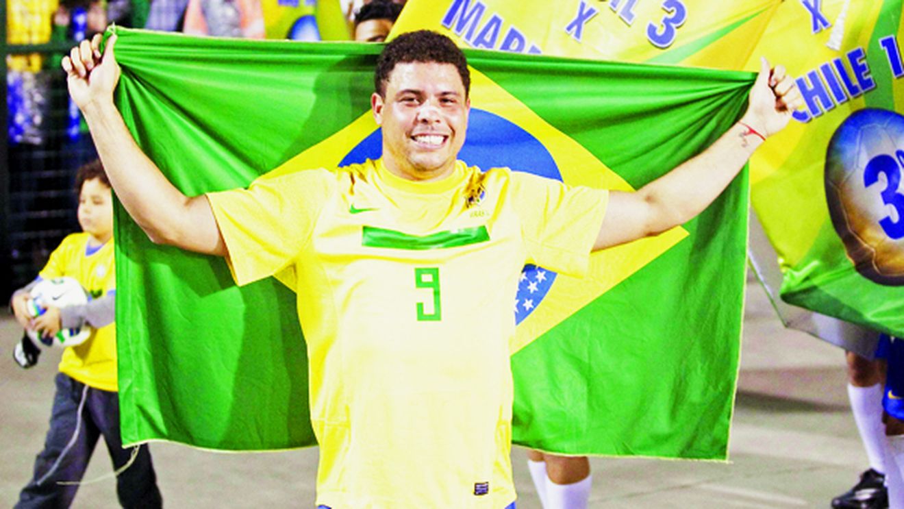 Gică Popescu: "Am fost ca un tată pentru Ronaldo!"