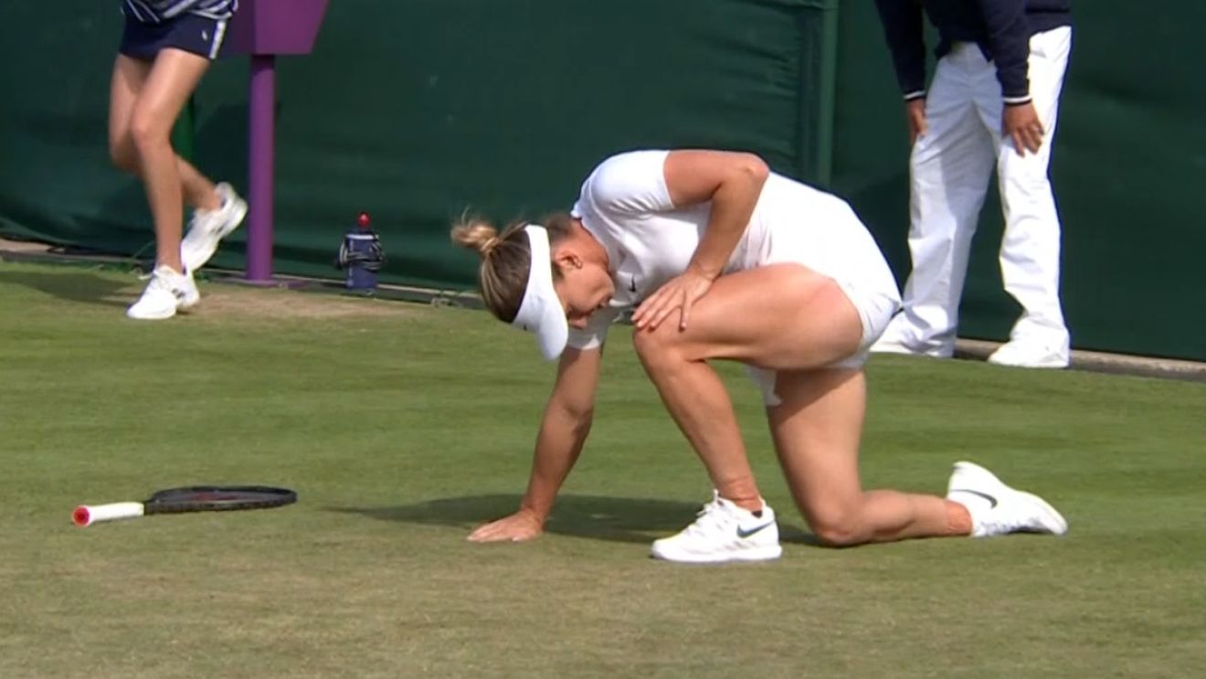 Organizatorii de la Wimbledon, acuzați că o sabotează pe Simona Halep: „Nici dacă ajunge în finală nu o vor lăsa pe Central!" Românca, nevoită să joace al treilea meci consecutiv pe un teren secundar