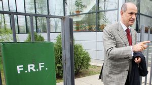 Rapid depinde de Federație