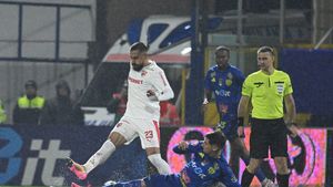 Reacția fostului antrenor de la Clinceni după imaginile de la Unirea Slobozia – Dinamo: „Nu este normal să se joace în asemenea condiții”