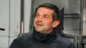 Chivu, reacție fabuloasă când a fost întrebat despre Mo Salah, înainte de meciul cu Liverpool. A făcut gluma zilei