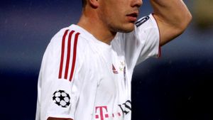 Coșmarul continuă pentru Podolski: "Nu pleacă nicăieri!"