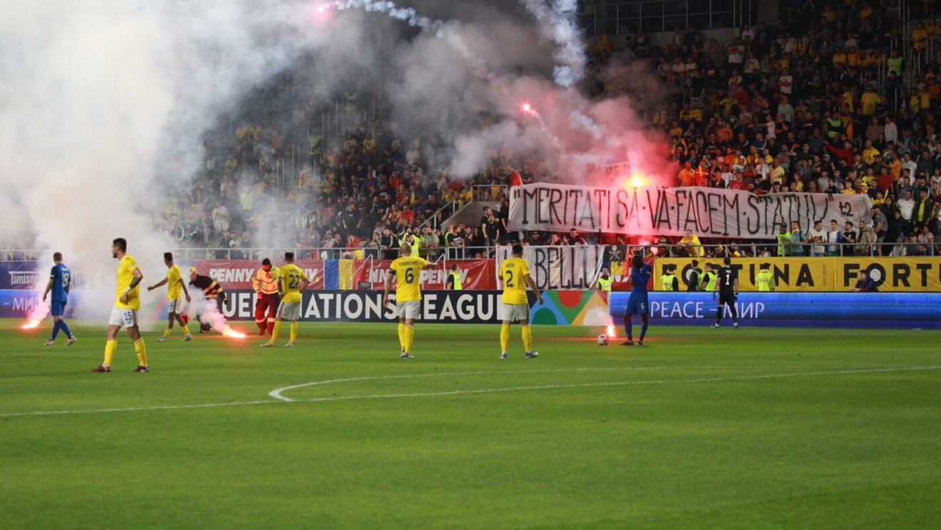 FRF, sub presiune! România, la un pas să joace iar fără spectatori! Meciul cu Muntenegru este de risc maxim pentru UEFA. Decizia luată după incidentele de la partida cu Finlanda | EXCLUSIV
