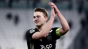 "E gata!". De Ligt, așteptat să semneze cu noua echipă. Salariu colosal pentru căpitanul lui Ajax