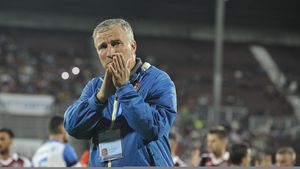 Răspuns pe măsură pentru MM Stoica, oficialul FCSB pentru care trupa lui Dan Petrescu "se face de râs cu niște băieți care lucrează în panificație": "99,9 la sută, CFR e campioană"
