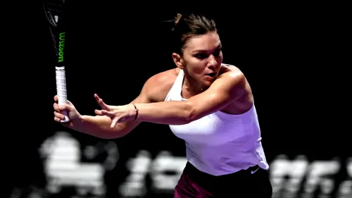 Cine sunt cele 5 persoane cu care Simona Halep merge la primul turneu după victoria de la TAS! Doi bărbați au plecat în avion cu ea, ceilalți trei oameni vin direct la competiție