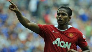 VIDEO **Primul meci tare pentru MU: 3-1 cu Chelsea, în Supercupă! Vezi lobul spectaculos al lui Berbatov