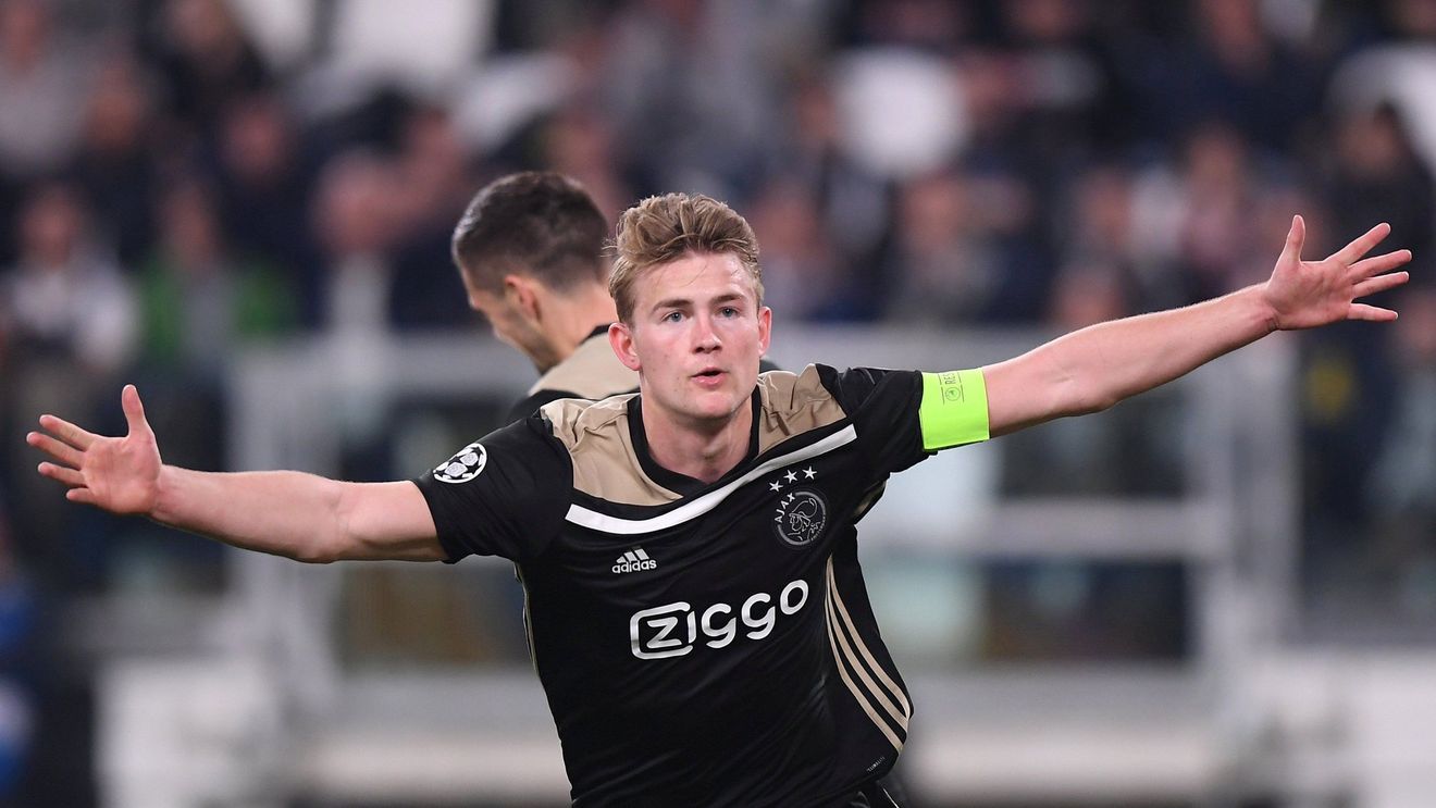 De Ligt, chemat la Barcelona de fostul său coleg, Frenkie De Jong. Ce i-a transmis noul mijlocaș de pe Camp Nou