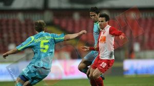 "După Moș Niculae, îl așteptăm și pe Moș Crăciun**, în Grecia!"