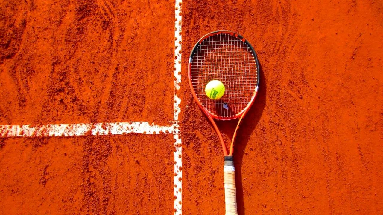 Revenire ireală și cea mai mare surpriză de la Roland Garros: era condus cu 2-0 la seturi și 4-2 în setul 3, iar cota sa la pariuri era de peste 100. Ce a urmat e va rămâne în istorie