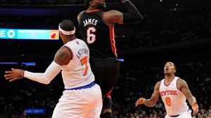 S-a trezit "Regele"! LeBron James a stabilit un nou record după ce a marcat 38 de puncte cu Houston Rockets!