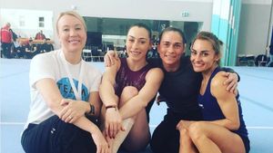 Remarcabil. Cătălina Ponor a câștigat aurul la bârnă și la sol la Cupa Mondială. Anul acesta, gimnasta împlinește 30 de ani