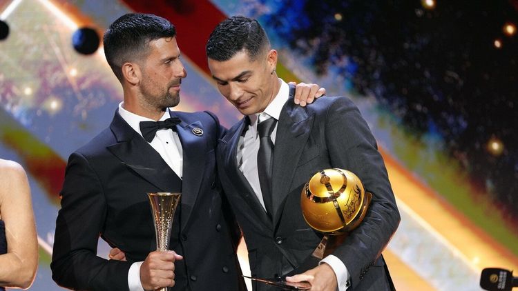 Novak Djokovic și-a anunțat decizia cu privire la cariera sa, după ce a fost premiat de Cristiano Ronaldo: „Hai să mergem mai departe!” Ce se va întâmpla cu sârbul în 2026