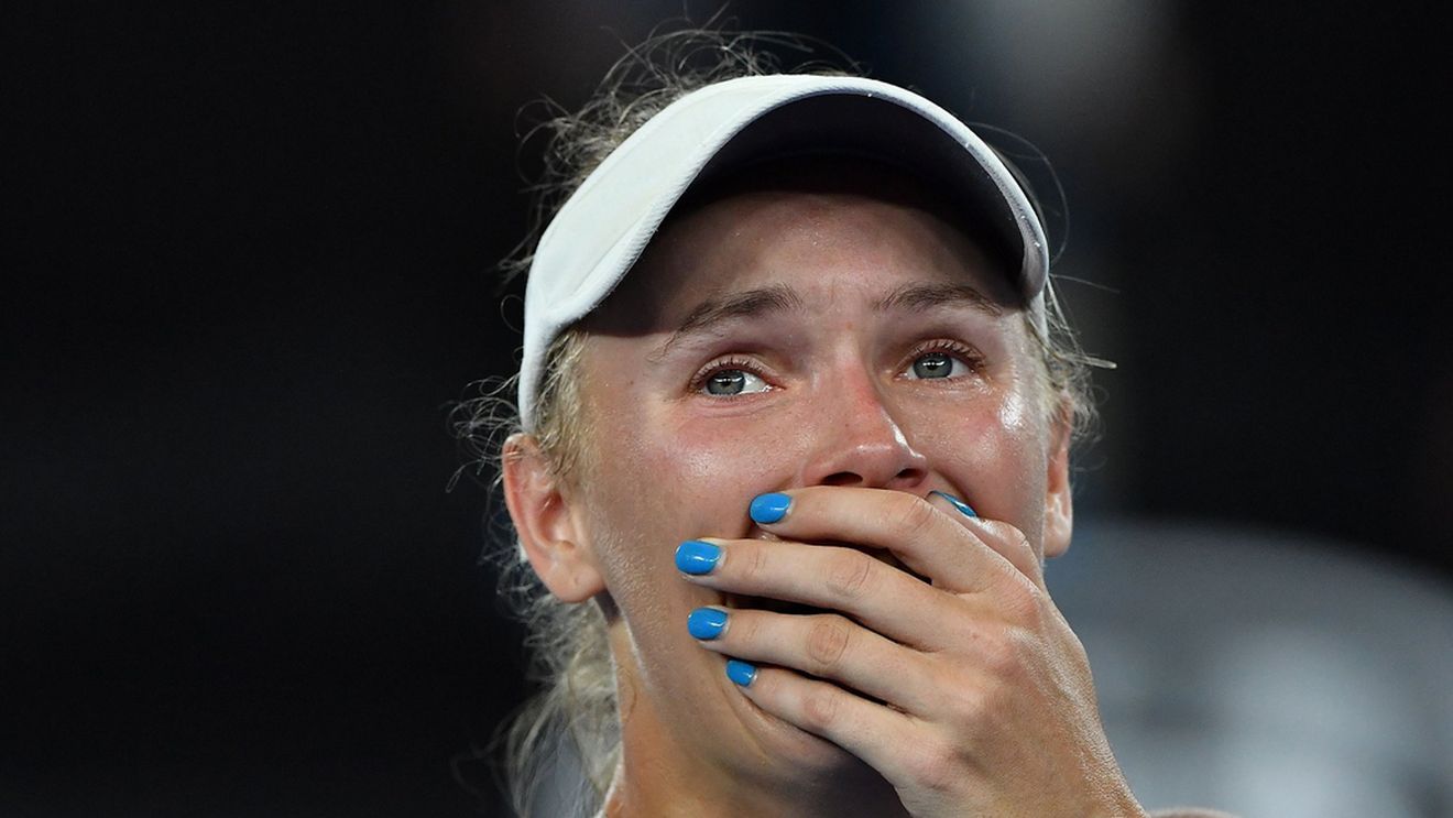 Ca de la campioană la campioană! Mesajul Carolinei Wozniacki pentru Simona a stârnit hohote de râs. VIDEO: Reacția Simonei