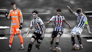 Contracte noi, de profesioniști, pentru patru tineri jucători ai Universității Cluj. Printre ei este și golgheterul echipei