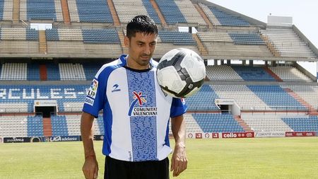 "Promovarea în prima ligă spaniolă** este egală cu câștigarea titlului în România"