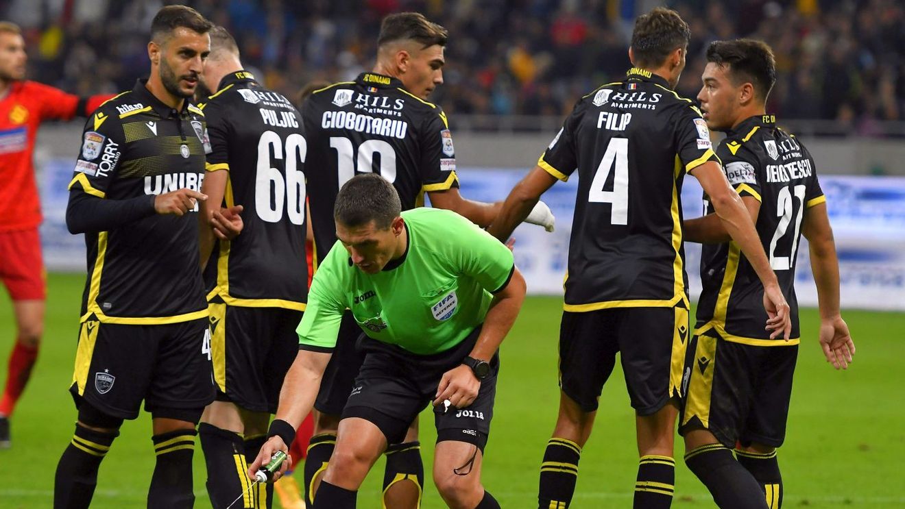 Arbitrii de Champions League în turul semifinalelor Cupei României! Cine oficiază la FCSB - Dinamo | EXCLUSIV