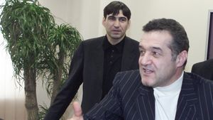 "Pițurcă va fi prezent la reunirea Stelei! N-am semnat niciun contract, pentru că suntem prieteni"