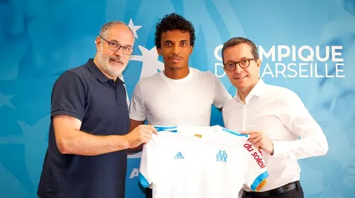 Olympique Marseille l-a transferat pe internaționalul brazilian Luiz Gustavo de la VfL Wolfsburg