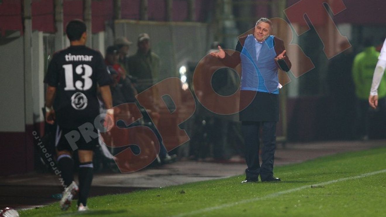 Șumudică: "A fost un meci superb!** Am vrut să câștig aici, sunt plătit de Astra!" Ce spune despre conflictul cu Niculae